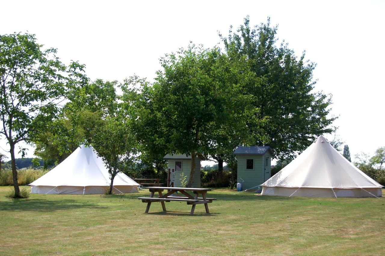 Camping La Foret De Tesse Exterior photo